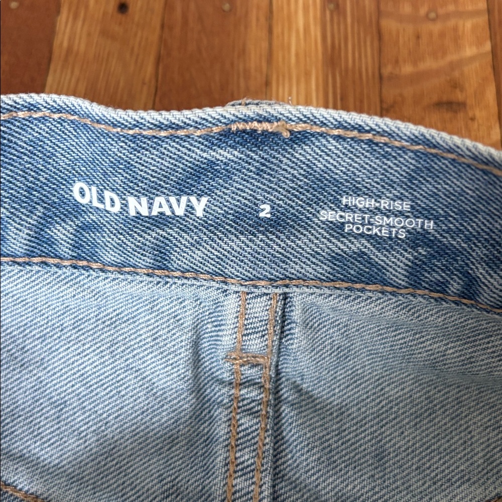 Old Navy Light Blue High-Rise Denim Skirt - Picture 2 of 3